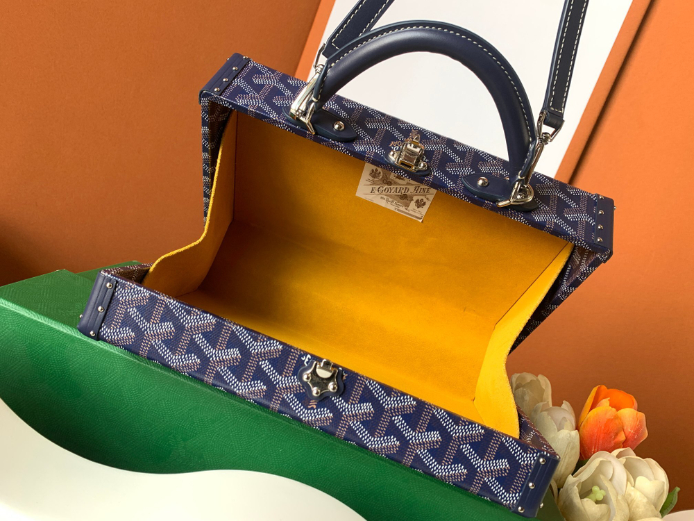Goyard Grand Hotel Trunk Bag
