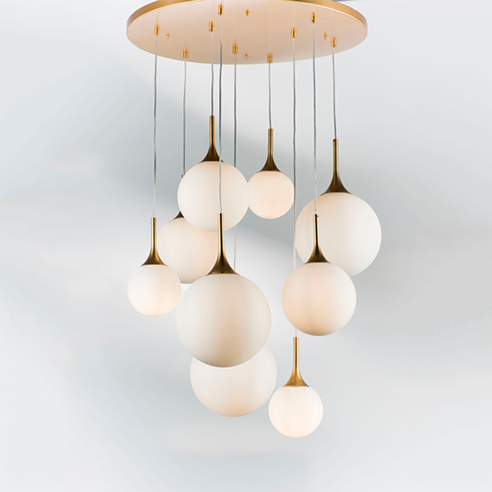 813092 Люстра GLOBO 9х40W E14 золото/белый