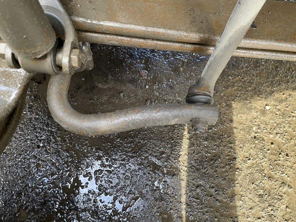 Стабилизатор передний