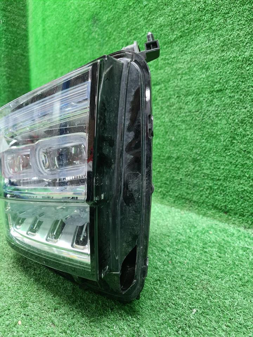 Фара правая Tank 500 (2021-н.в.) LED