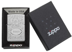 Зажигалка ZIPPO Classic High Polish Chrome™ со Штампом Crown Stamp™ Zippo на торце крышки ZP-24751