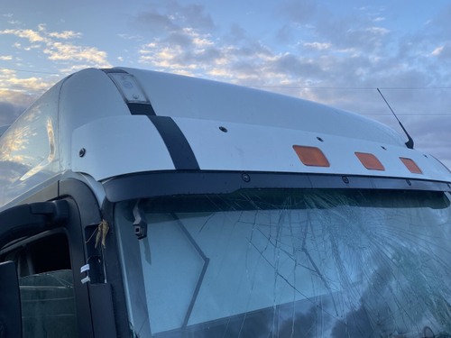 Козырек солнцезащитный 2024г