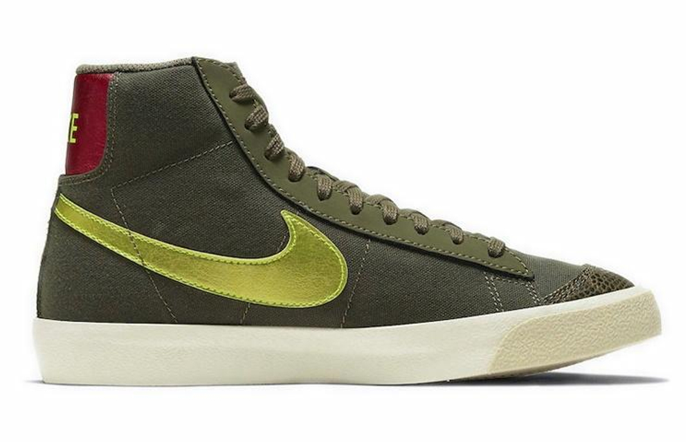 Кроссовки Nike Blazer 77 "Olive Snakeskin" (Женская размерная сетка)