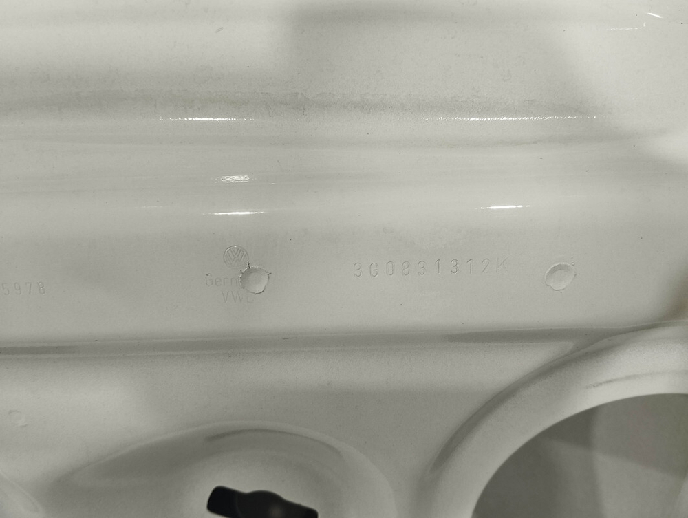 Дверь передняя правая Volkswagen Passat B8 14-20 Б/У Оригинал 3G0831056AE