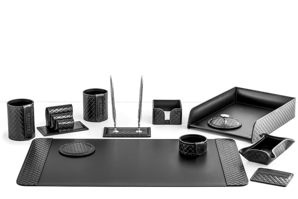 Набор канцелярский Тренд из черной кожи люкс с тиснением 12 предметов