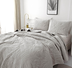 Покрывало 160х220 и наволочка 50х70 Sofi De MarkO Глория серое