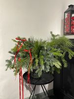 Букет из нобилиса, кедра , пихты в вазу