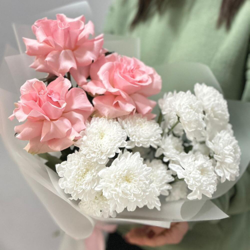 Букет "Версаче", французские розы, кустовая хризантема, для жены или девушки