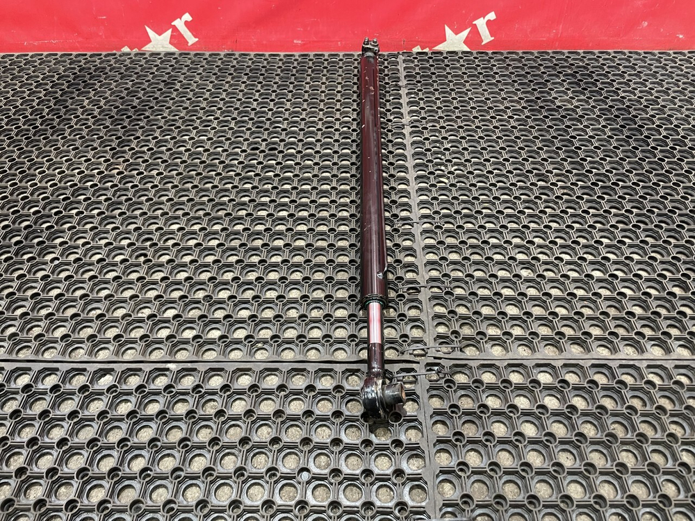 Цилиндр подъема кабины