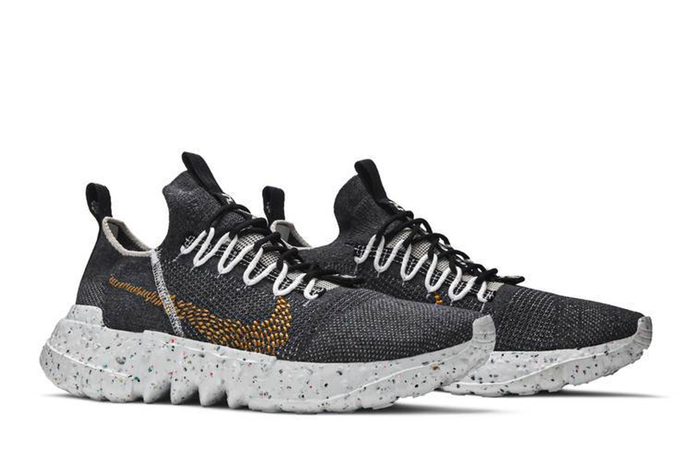 Кроссовки Nike Space Hippie 01