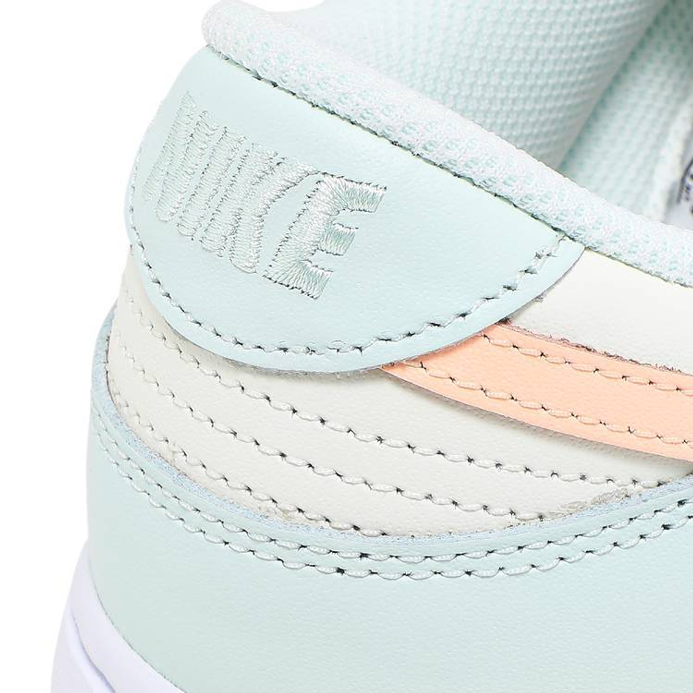Кроссовки Nike Dunk Low Barely Green (Женская размерная сетка)