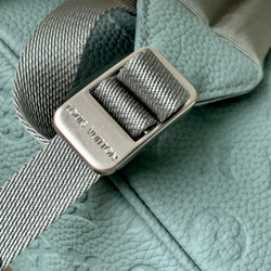 Louis Vuitton Christopher MM