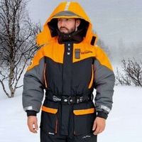 Комбинезоны и костюмы