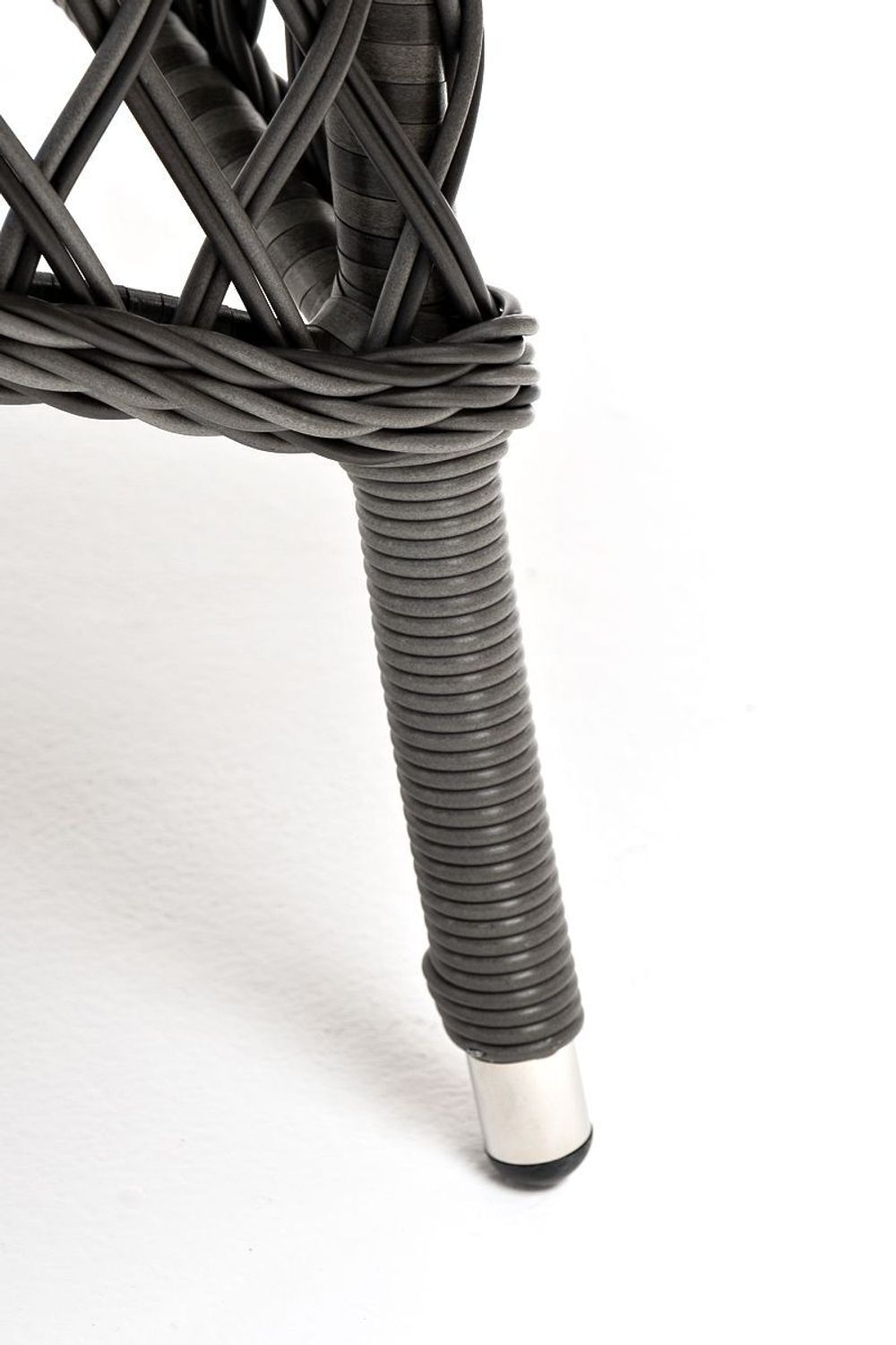 "Эспрессо" плетеный круглый стол, диаметр 150 см, цвет графит