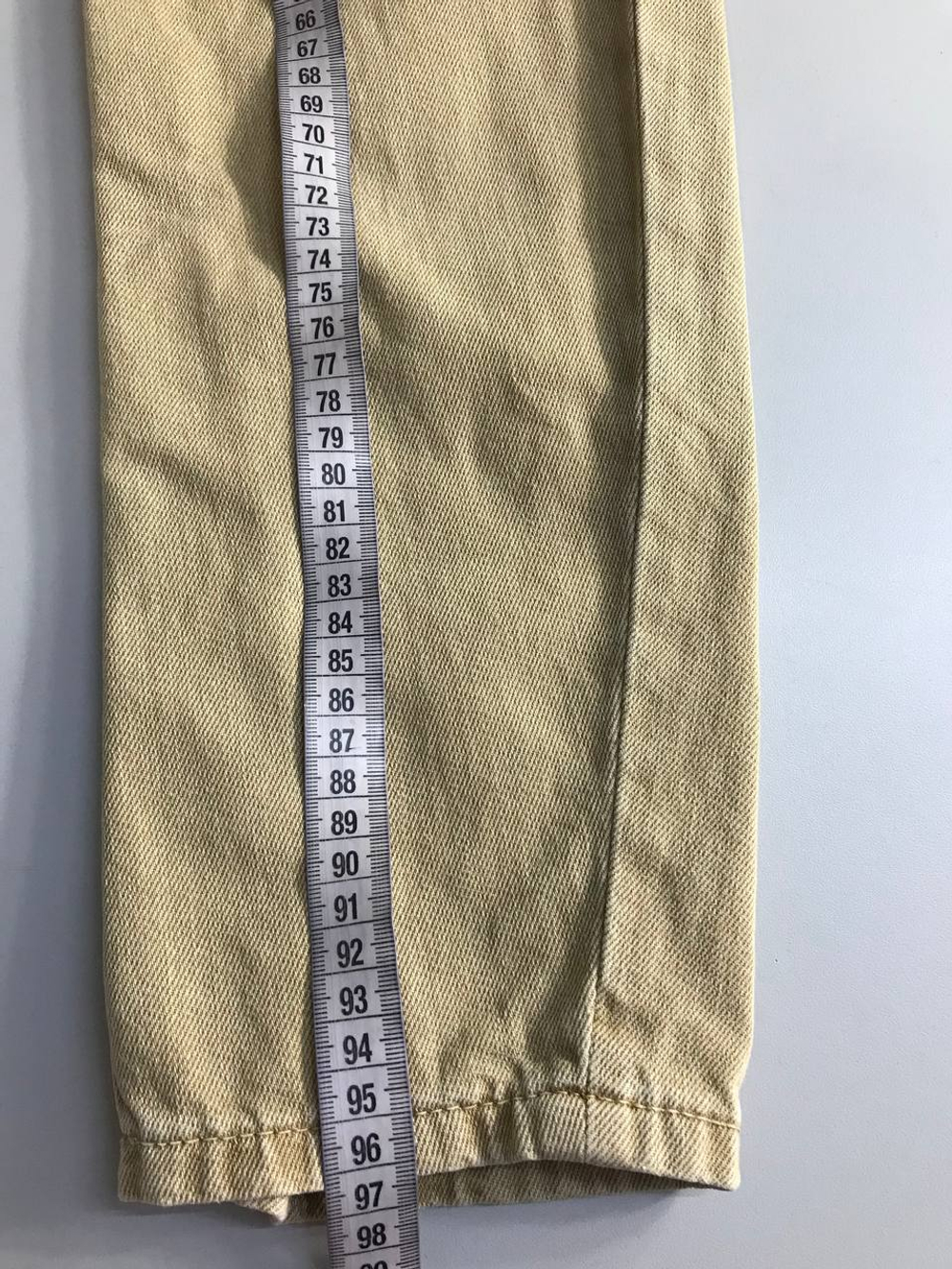 Джинсы Mango очень удобные, маркировка 32 eur, визуально на 38/40 размер