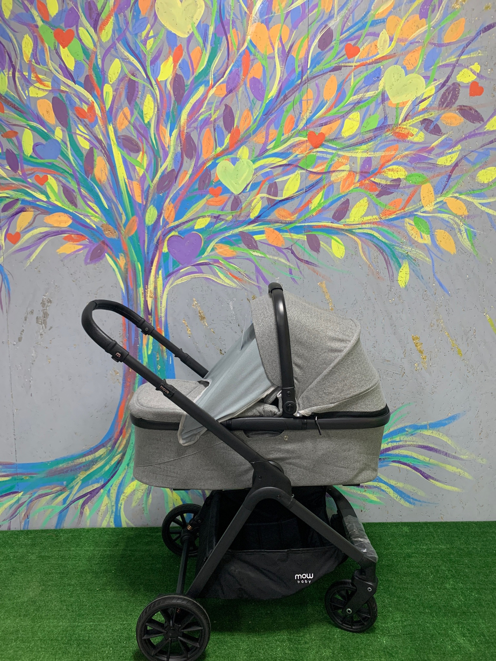 Коляска детская MOWBaby "MOVE" MB401 2 в1 Silver