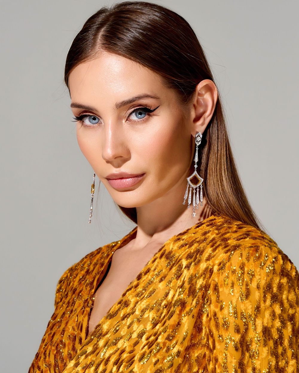 Платье из премиального бархата