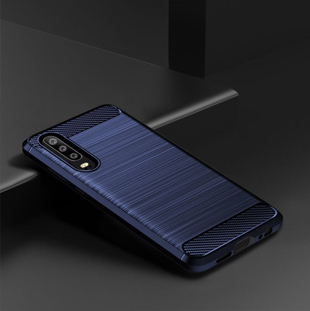 Чехол для Huawei P30 цвет Blue (синий), серия Carbon от Caseport