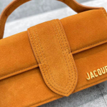Jacquemus Le Bambino 17 cm