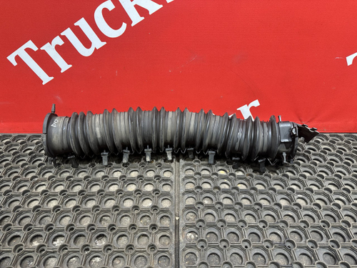 Кожух проводки шасси правый 2019 год.