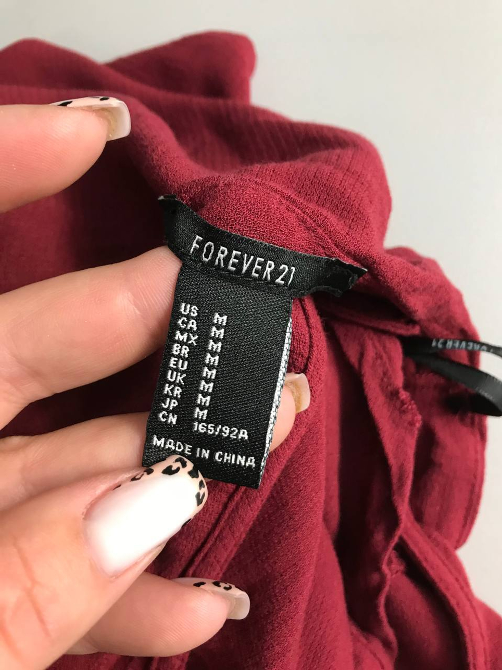 Топ Forever 21 модного оттенка, из вискозы, маркировка М, 46 размер