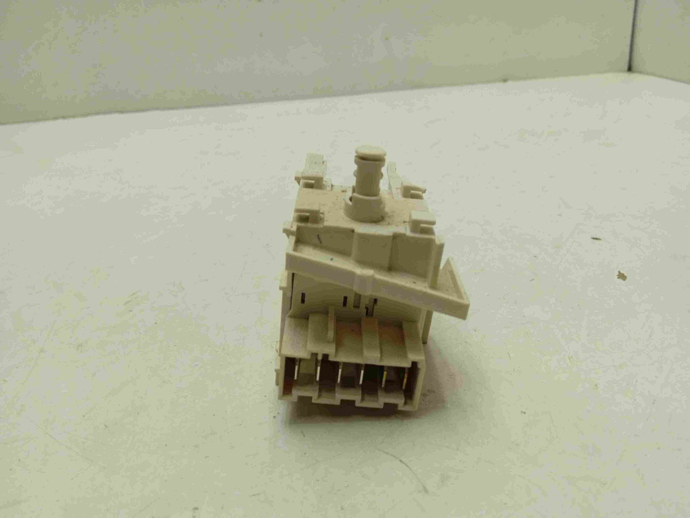 SGV57T13EU/05 ктп23 Сетевая кнопка для посудомоечной машины Bosch SGV57T13EU/05 б/у