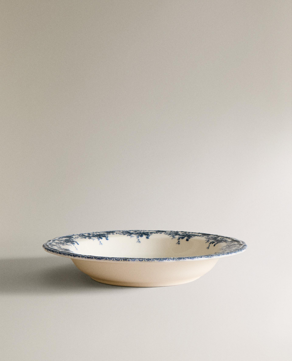 Zara Home тарелка глубокая из фаянса, цвет синий, 23 см · 2460/201