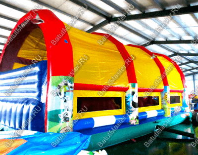 Коммерческий надувной батут "Зверята с крышей" 10*6*6 м