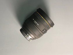 Sigma 24-70mm f/2.8 Sony A
