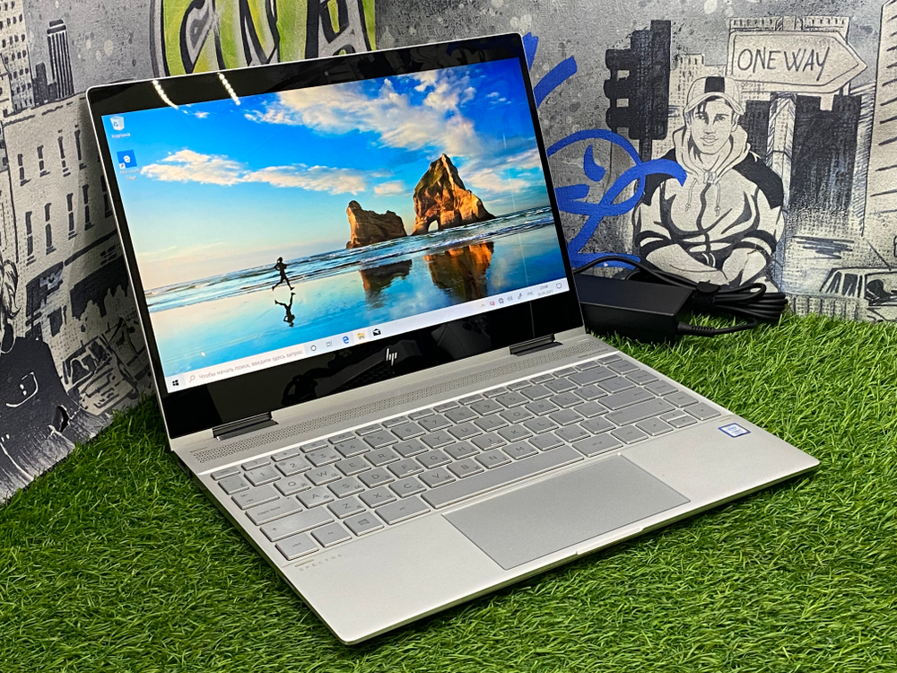 Сенсорный HP 13' i7 8550U/16GB/1TB/ HP Spectre x360[13-ae003ur]/Windows 10
