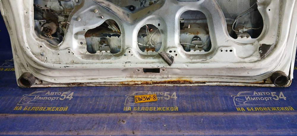 Дверь пятая MAZDA DEMIO 1998