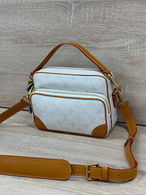 Мессенджер-Сумка через плечо Louis Vuitton