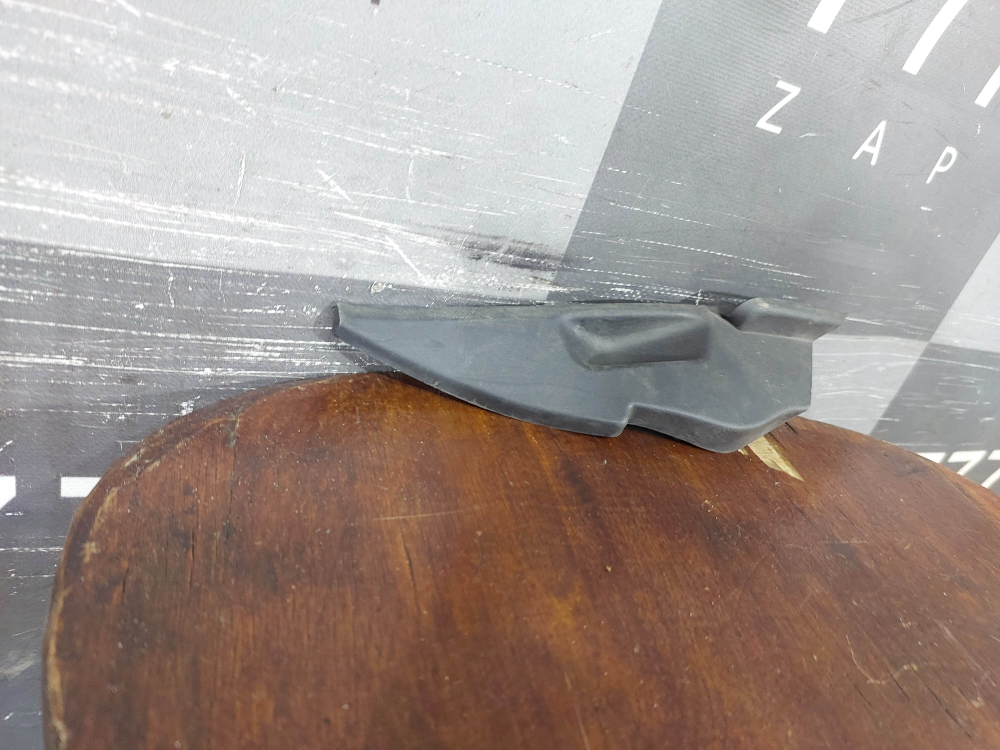 Накладка капота правая Exeed RX 23-нв Б/У Оригинал 609001549AA