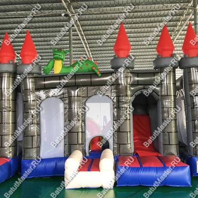 Коммерческий надувной батут "Драконий замок", размер 4*4*4 м