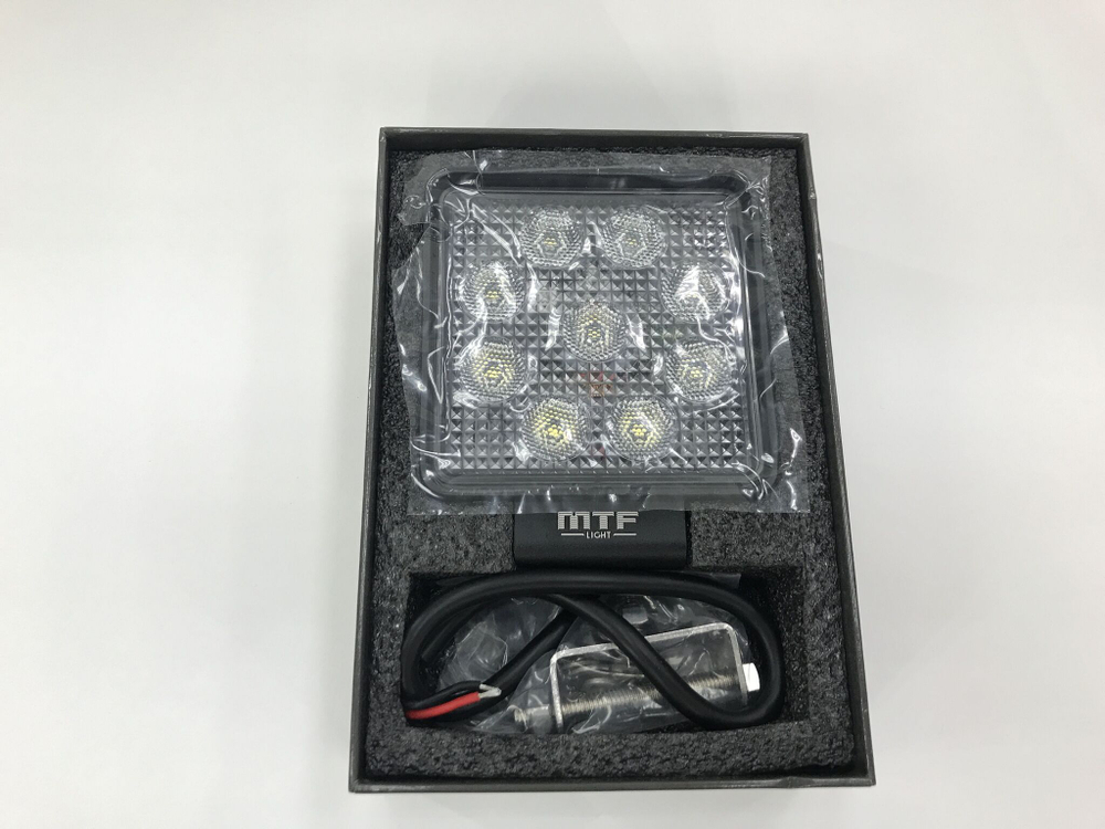 Фонарь светодиодный дополнительного освещения MTF Light PL27K6S 12-60V 3000lm 6000K (1 шт.)