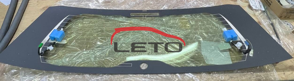 Стекло (RE) 68105-60901 6810560901