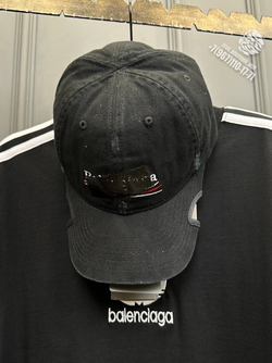 Бейсболка Balenciaga