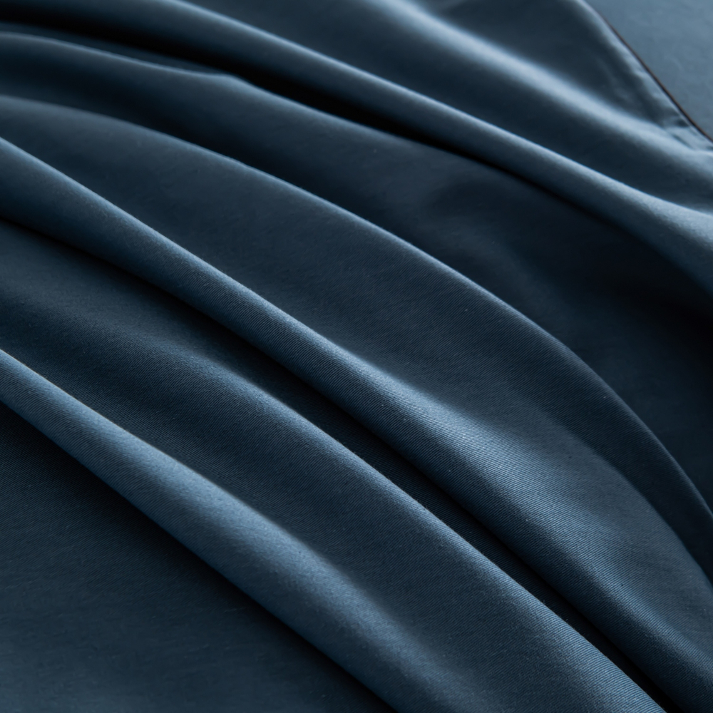 КПБ Однотонный Сатин Элитный на резинке OCER017, Евро, 4 наволочки, простынь 180*200*30