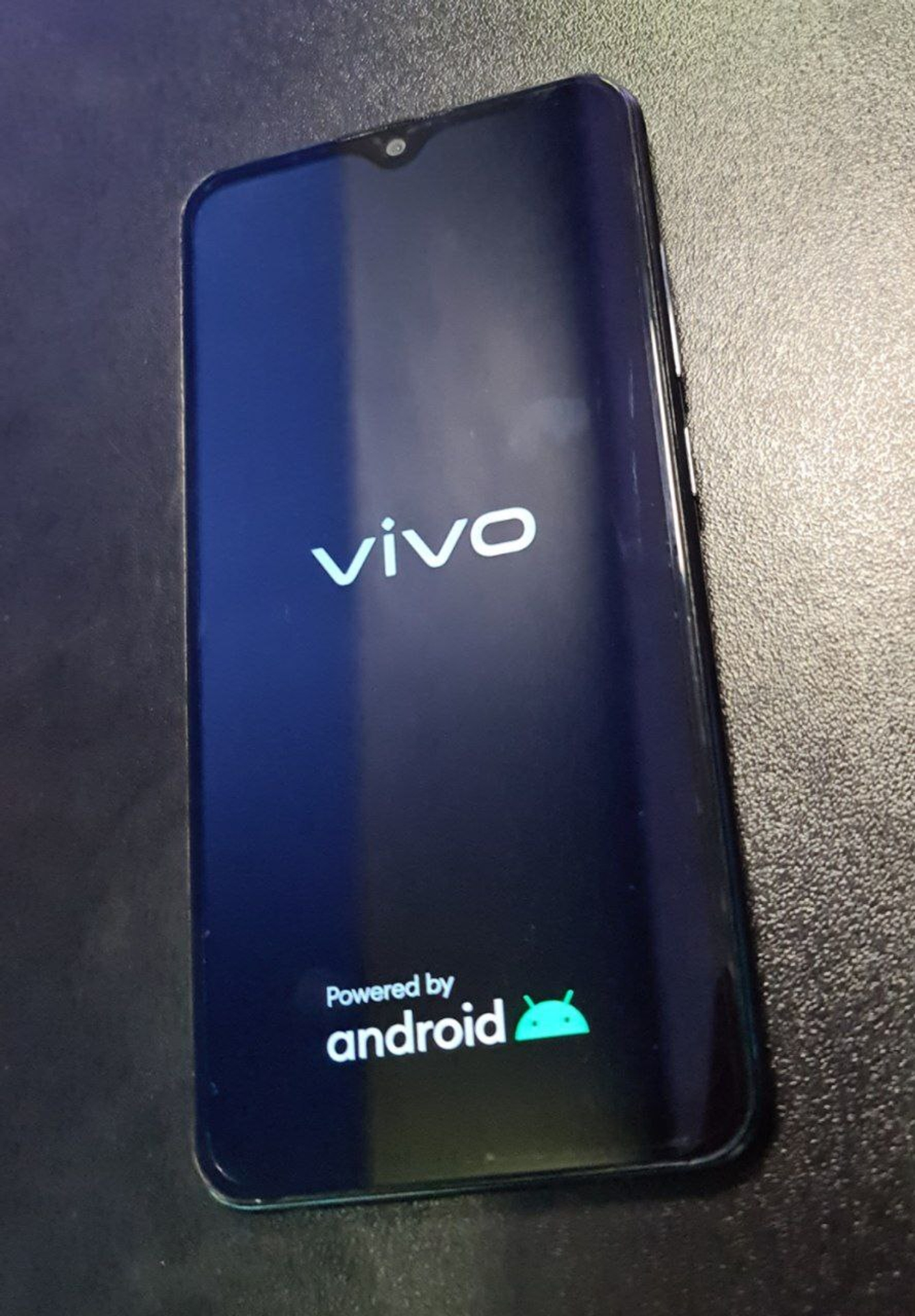 Замена дисплейного модуля на смартфоне Vivo Y91c