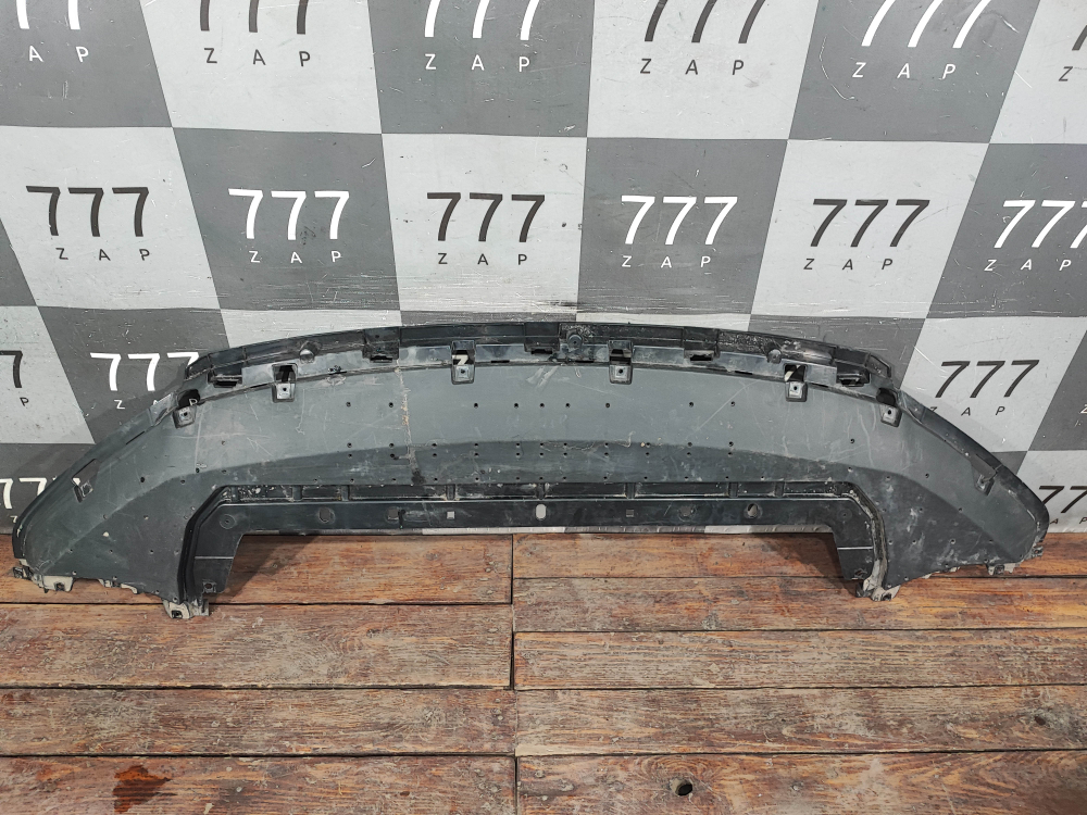 Пыльник (Защита) переднего бампера Geely Monjaro 21-нв Б/У Оригинал 6010178000