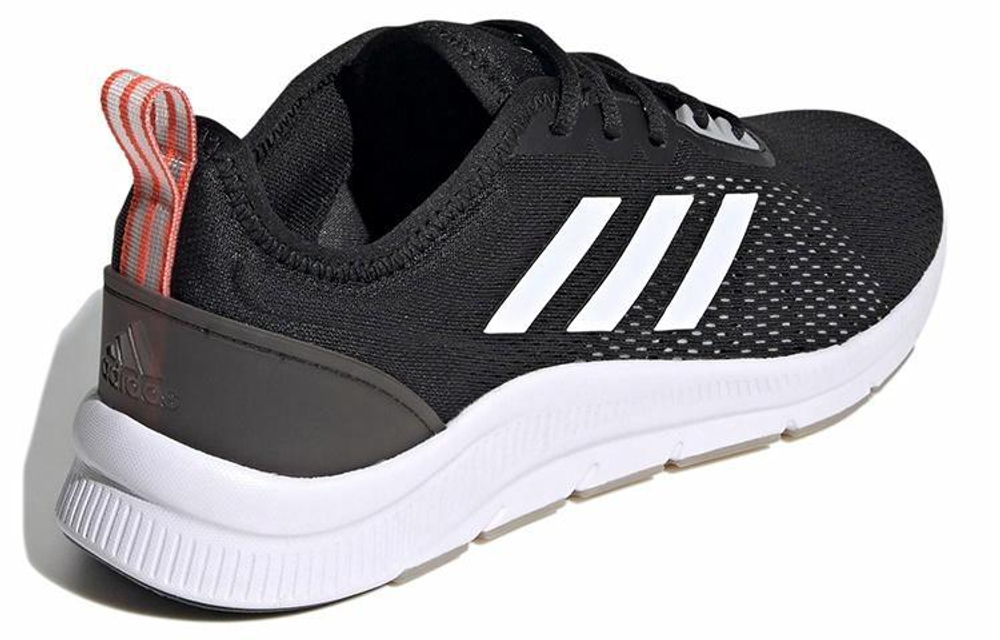 Кроссовки Adidas Asweetrain