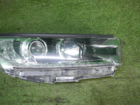 Фара правая Toyota Highlander 3 U50 (2016-2019) галоген