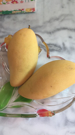 манго из Тайланда. сорт «Нам Док Май»