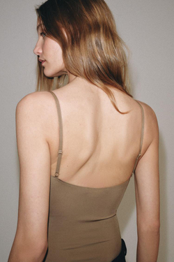 ZARA КРУЖЕВНОЕ БОДИ ИЗ ПОЛИАМИДА, ТЕМНЫЙ БЕЖЕВО-КОРИЧНЕВЫЙ