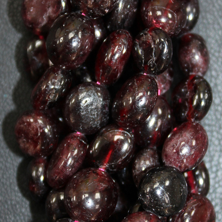 Гранат галтовка овальная бусины 6-9мм