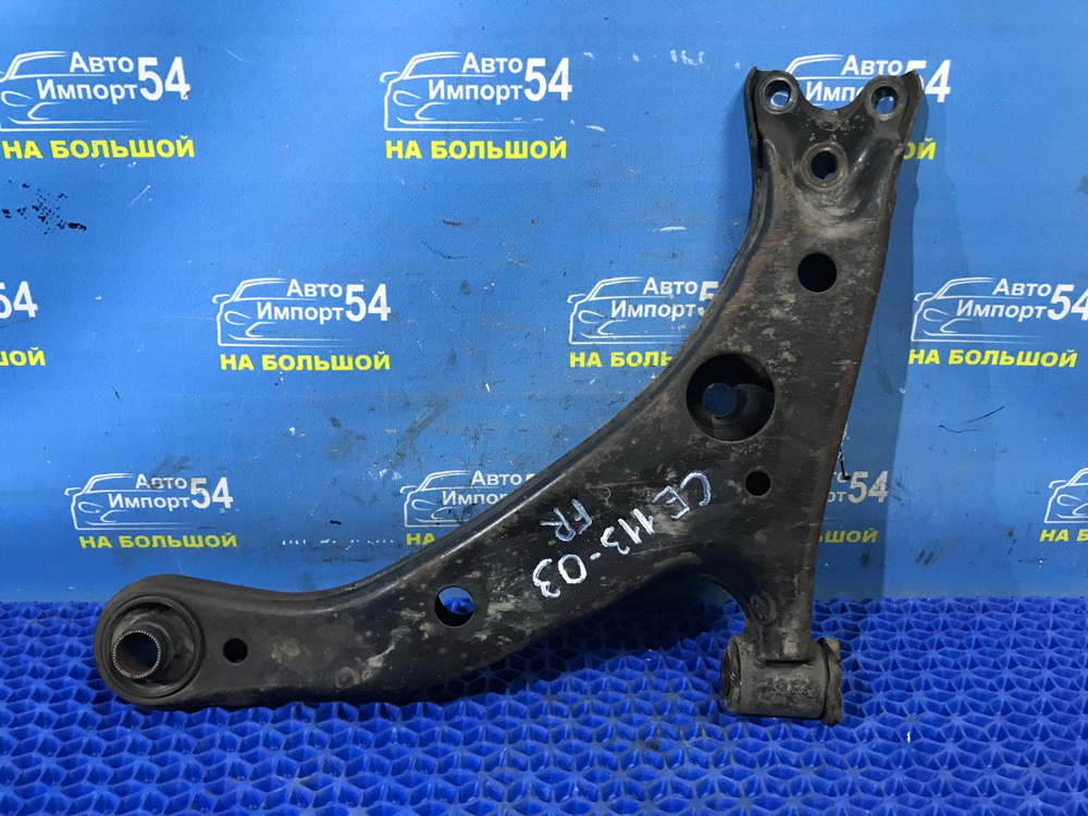 Рычаг передний правый TOYOTA SPRINTER 2000