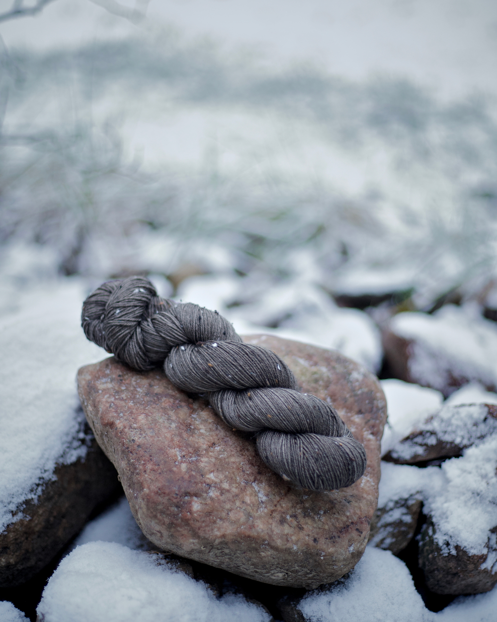Предзаказ носочный твид "Серый хаки"