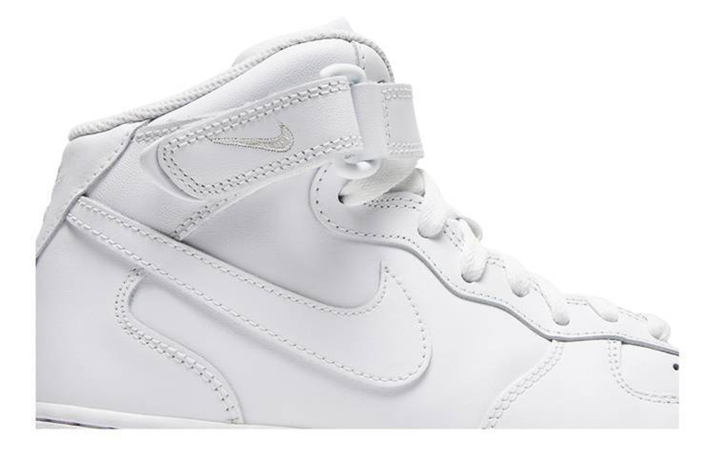 Кроссовки Nike Air Force 1 07 (Женская размерная сетка)