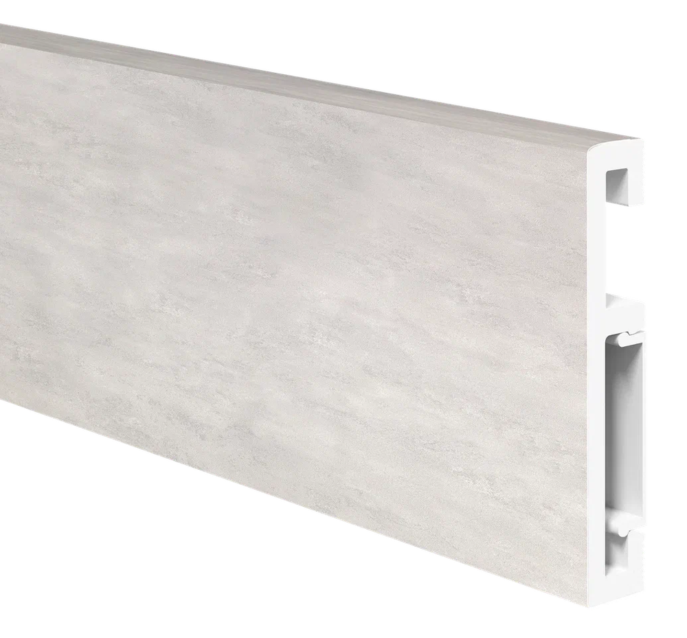 Напольный плинтус ПВХ Foresta Grace Бетон Известковый FG 016 2000х70х13 мм