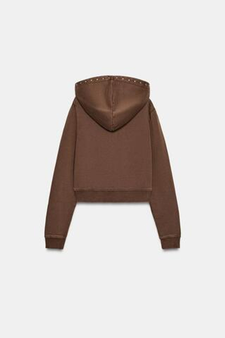 ZARA ТОЛСТОВКА ИЗ ФЛИСА С ЭФФЕКТОМ ПОТЕРТОСТИ И ЗАКЛЕПКАМИ, ТЕМНО-КОРИЧНЕВЫЙ